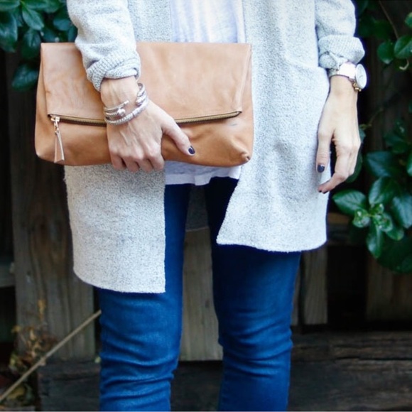 Nisolo Lima Clutch Bag in Almond Leather - Picture 2 of 9